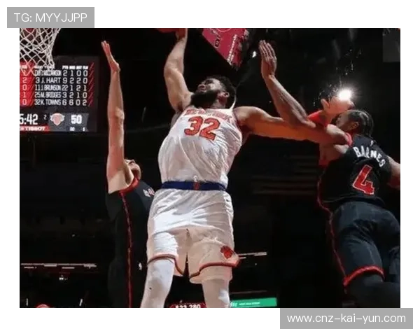 NBA猛龙西亚卡姆突破分球找到底角射手,助力球队再创辉煌